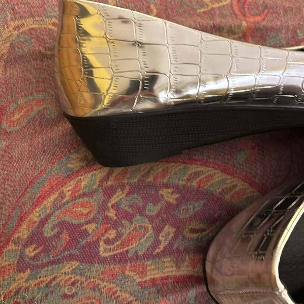 Silver croc pumps - Picture 2 of 4